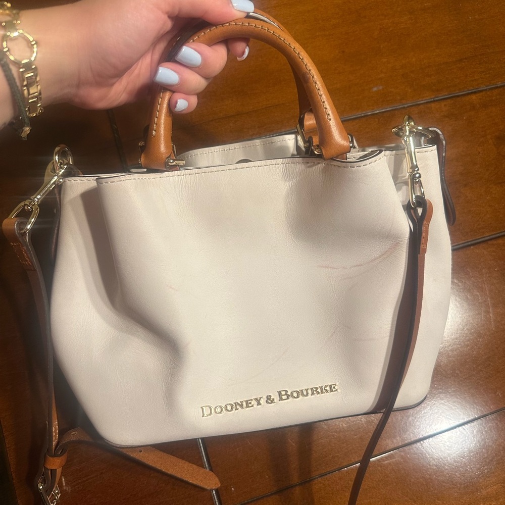 Dooney & Bourke handbag